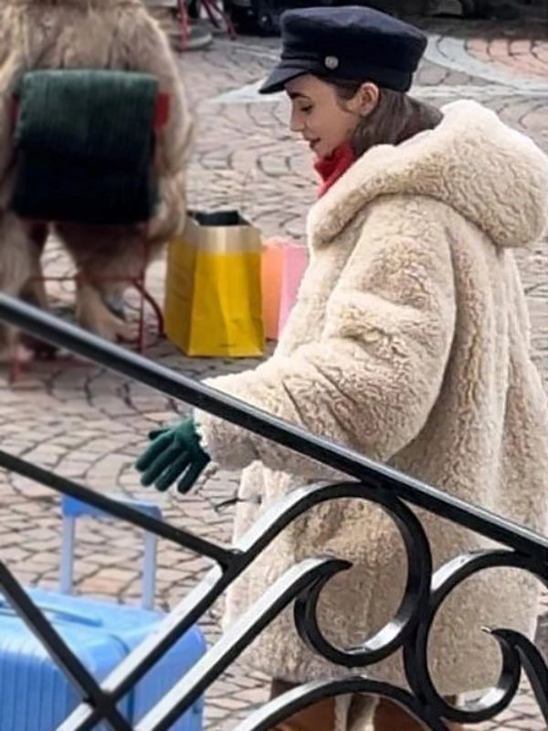 Lily Collins Emily In Paris S04 Lily Collins Shearling Jacket