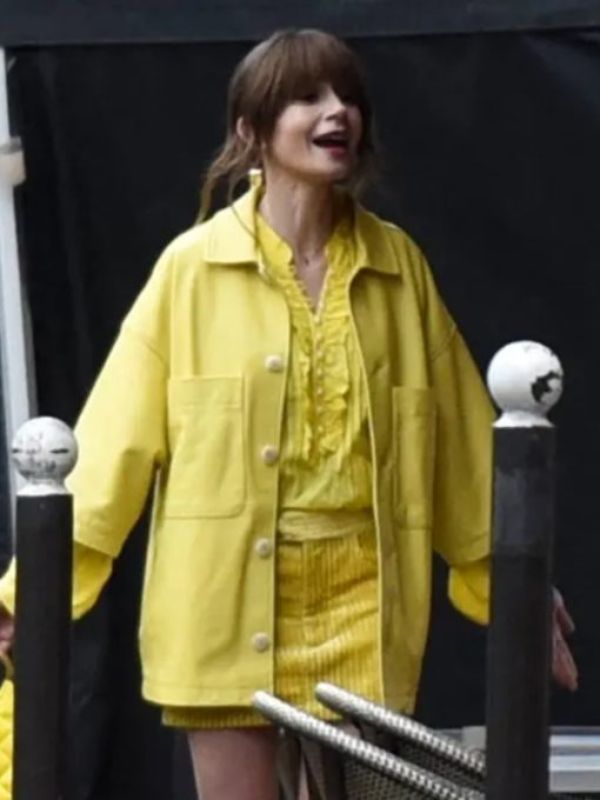 Emily In Paris S04 Lily Collins Yellow Jacket