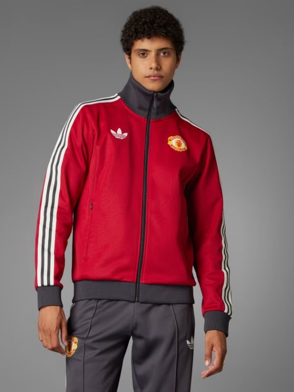 Manchester United Red Tracksuit Manchester United Red Tracksuit
