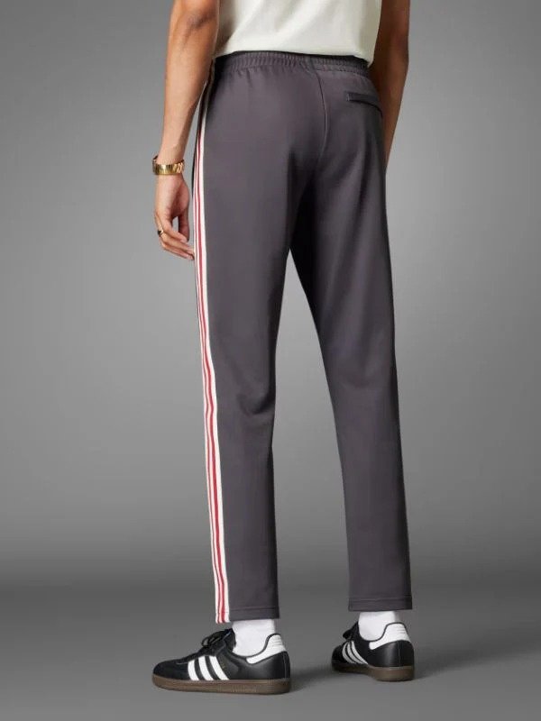 Manchester United Red Tracksuit Manchester United Red Tracksuit - Image 4