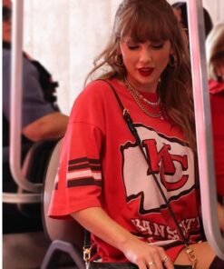 Taylor Swift Chiefs T-shirt Taylor Swift Chiefs T-shirt