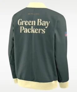 Green Bay Packers 2026 Nike Rivalries Sideline Full Zip Green Jacket