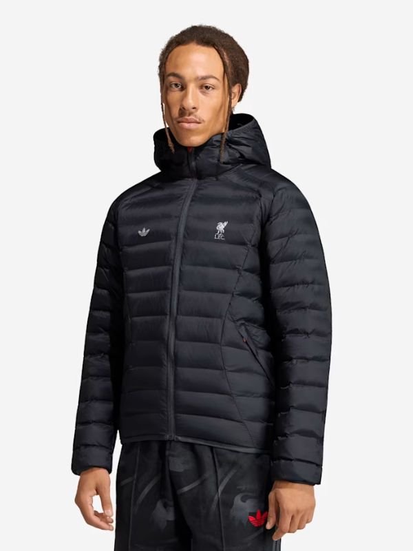 LFC Adidas Teamgeist 26 Padded Jacket LFC Adidas Teamgeist 26 Puffer Hooded Jacket