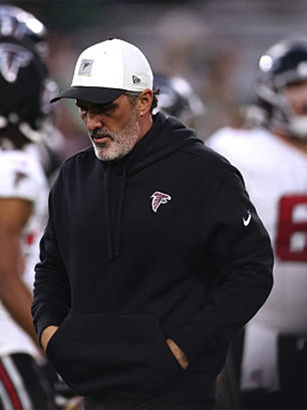 Atlanta Falcons 2026 Kevin Stefanski Sideline Club Hoodie Atlanta Falcons 2026 Kevin Stefanski Sideline Pullover Hoodie